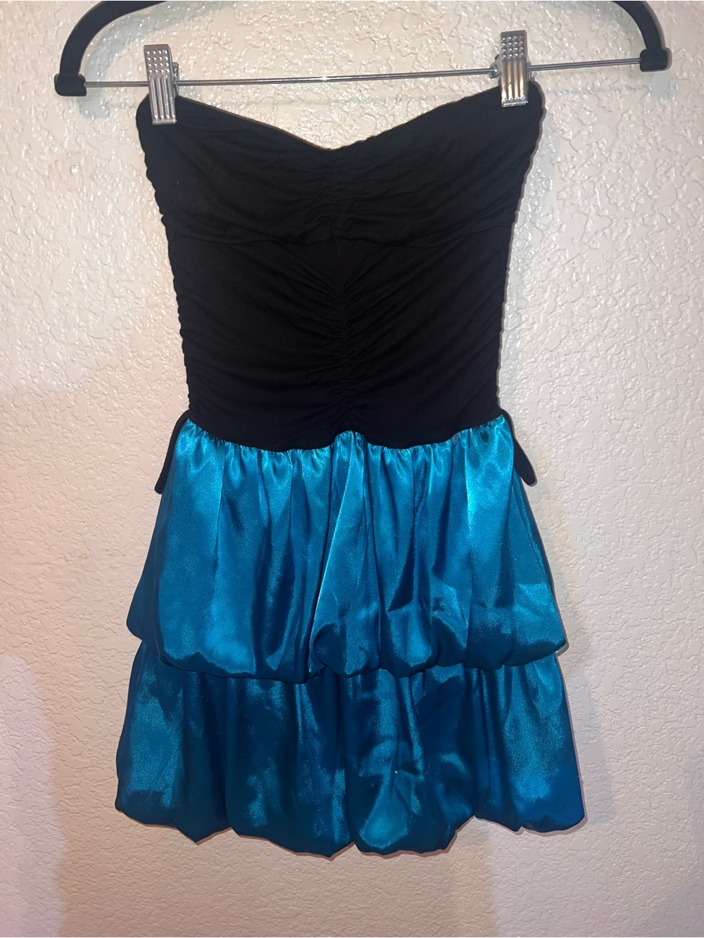 Misope Mid 2000’s Black and Teal Strapless Tiered Party Dress